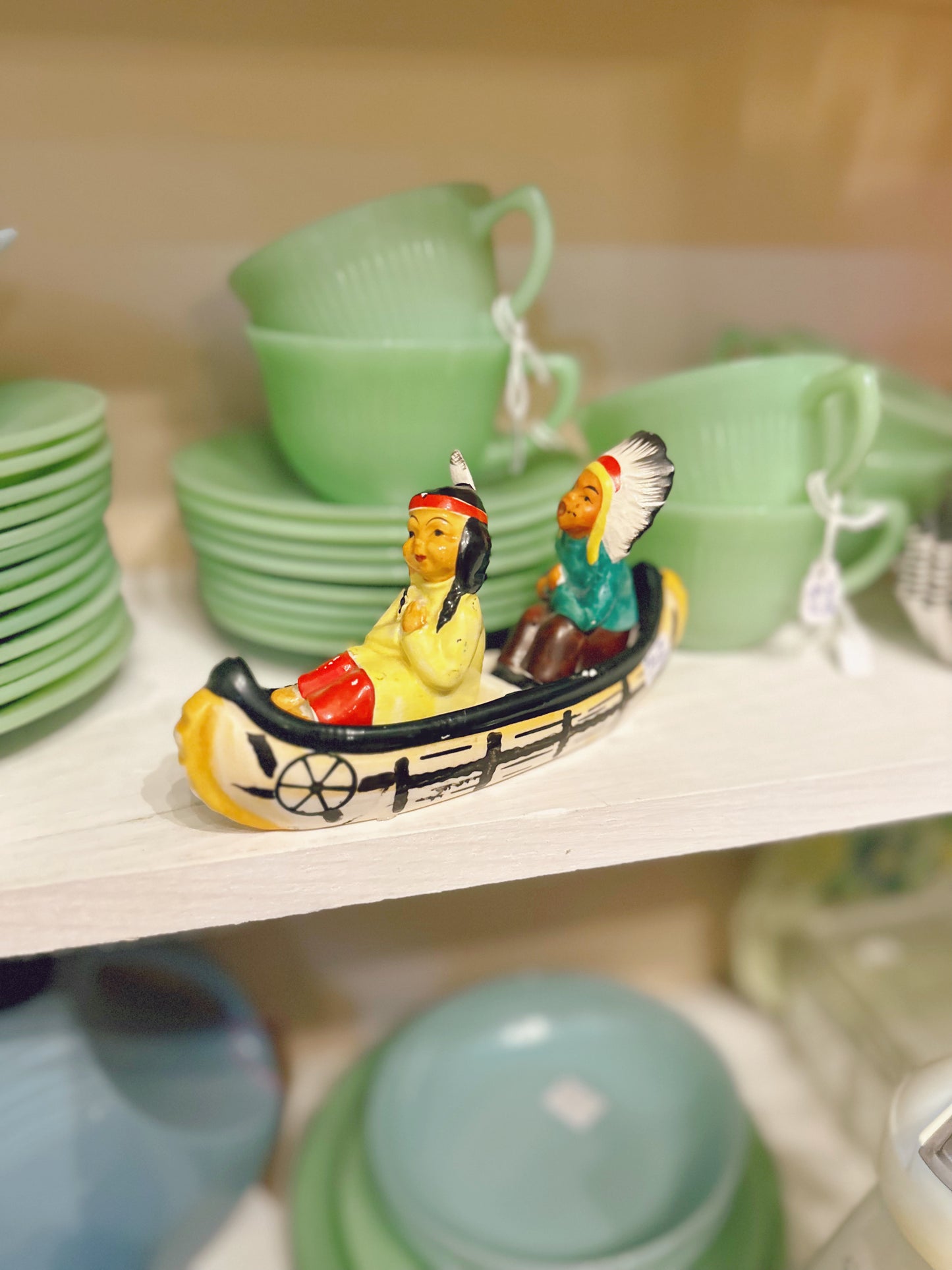 Indigenous people canoe salt & pepper shaker set