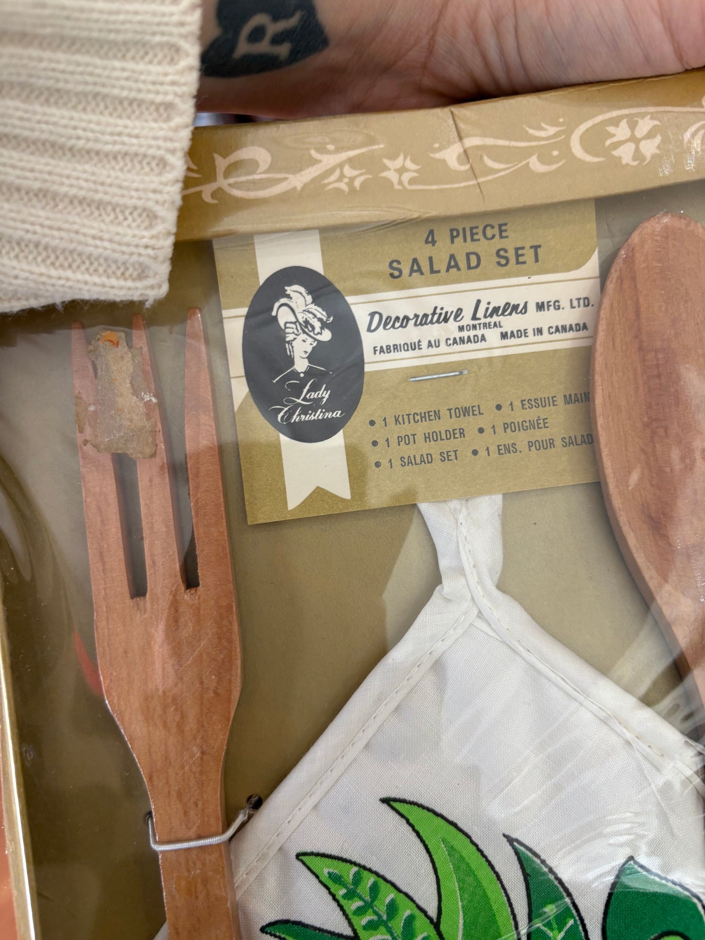Lady Christina 4 piece salad set - made in Canada (100% cotton)