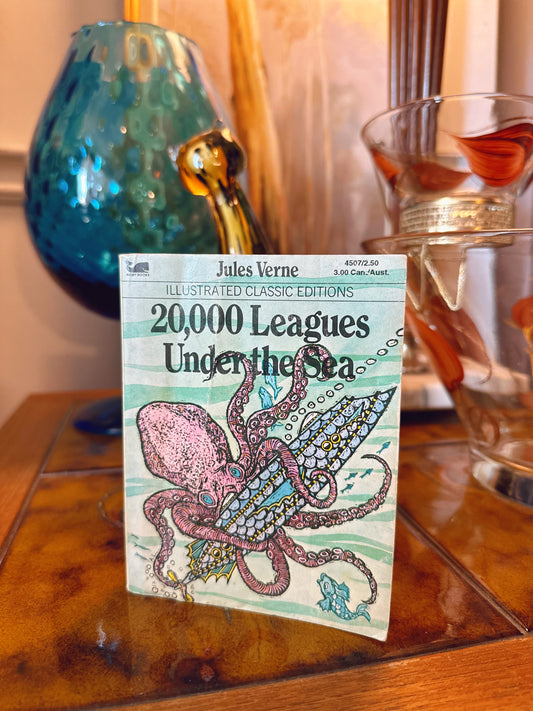 1983 Moby Books Illustrated Classics : 20,000 Leagues Under the Sea 4507