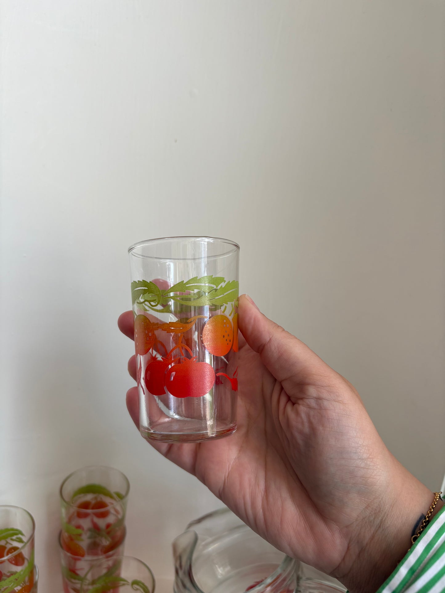 Tipped juice jug & 6 glass set - Tomatoes & Oranges