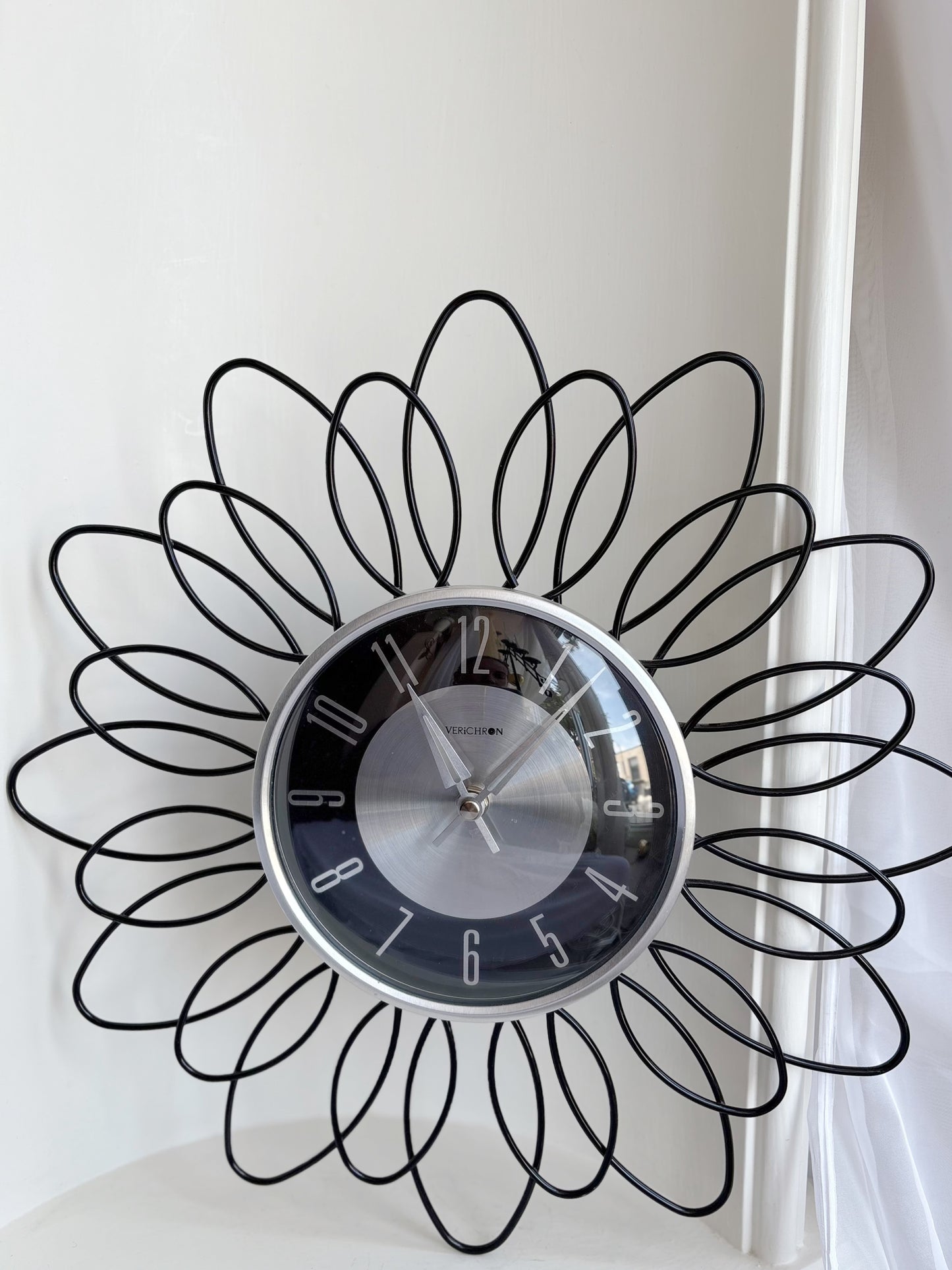 Verichron Starburst Clock - Battery Operated