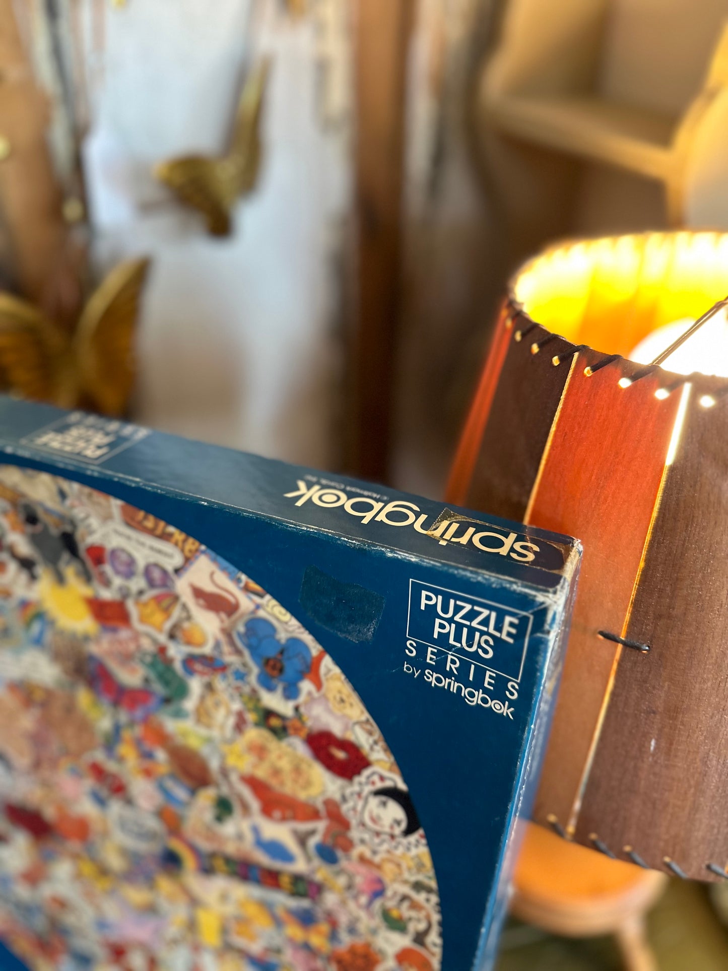 Stuck On Stickers Round Jigzaw puzzle by Springbok (complete)