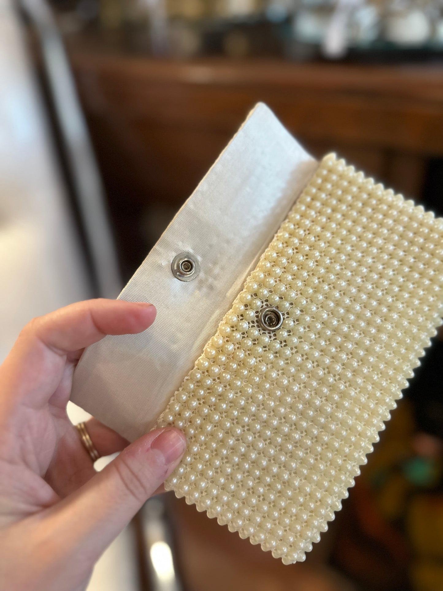 Small Pearly Rhinestone Clutch