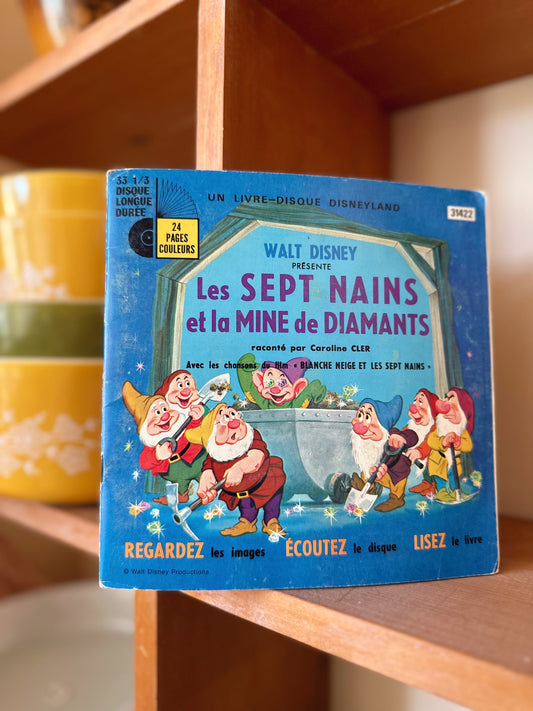 1968 Snow White (French Version) 33 1/2 Vinyl & Storybook