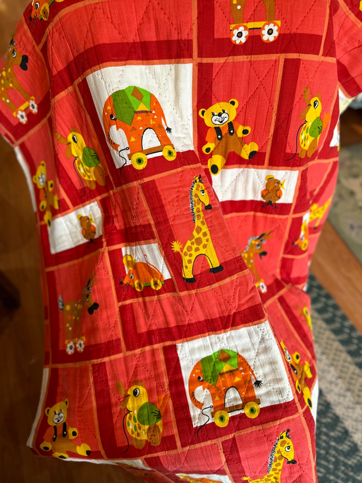 Mid century children’s comforter (42x60 inches)
42x60