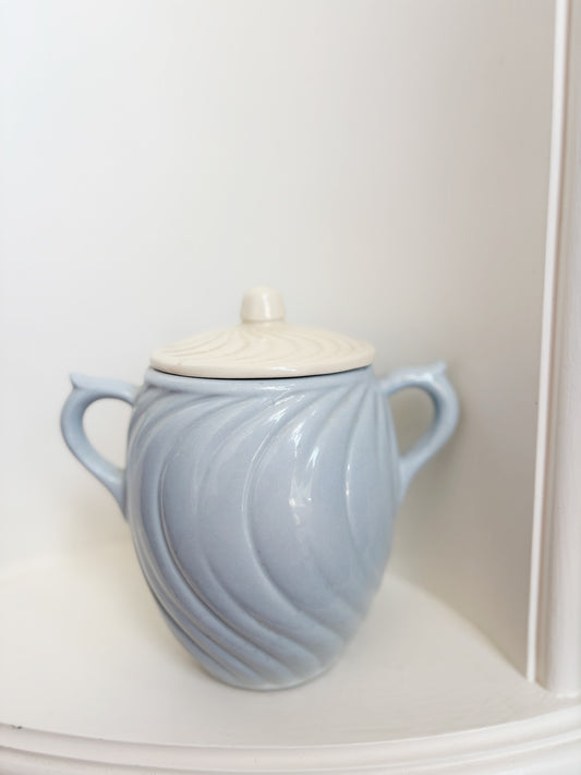 USA pottery biscuit jar with lid