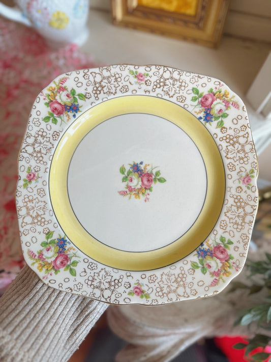 H&K Turnstall floral porcelain plate