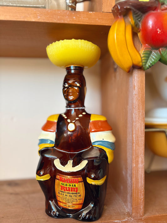 Rhum Old Oak Rum bottle