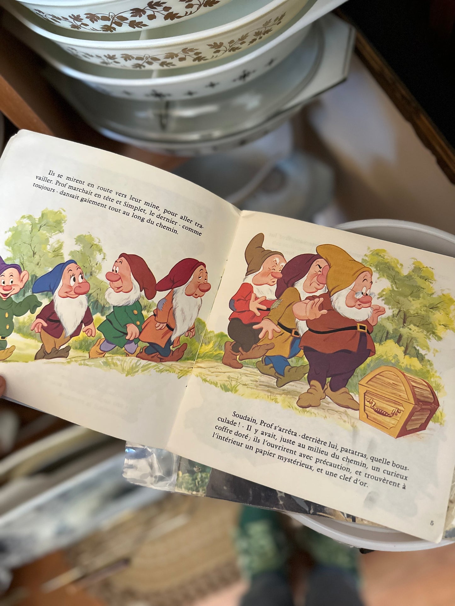 1968 Snow White (French Version) 33 1/2 Vinyl & Storybook