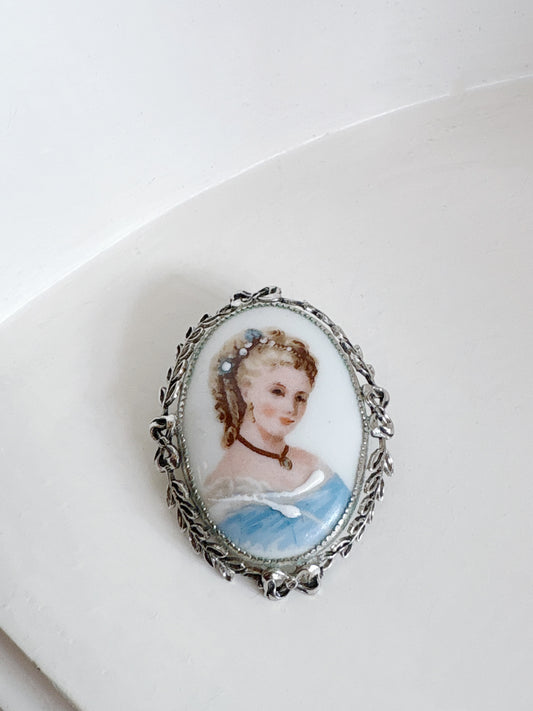 Brooch #20 - Limoges made in France