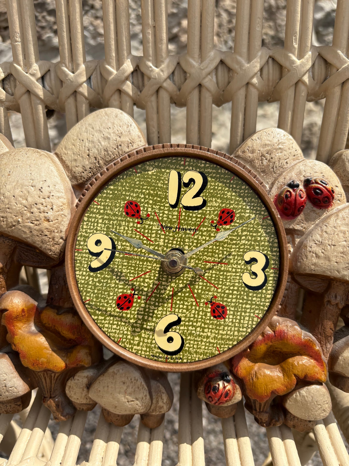 New Haven Mushroom and ladybug clock (working)
