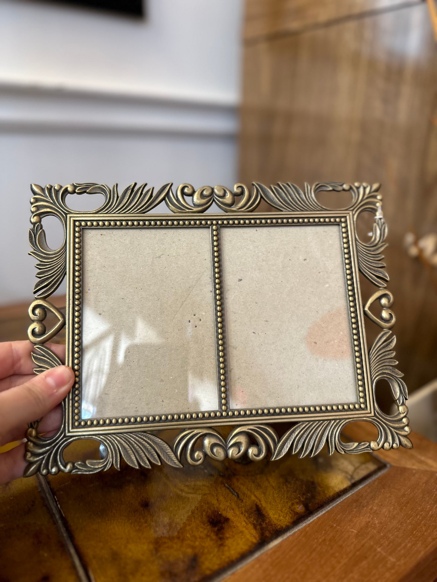 Metal heart picture frame for 2 pictures