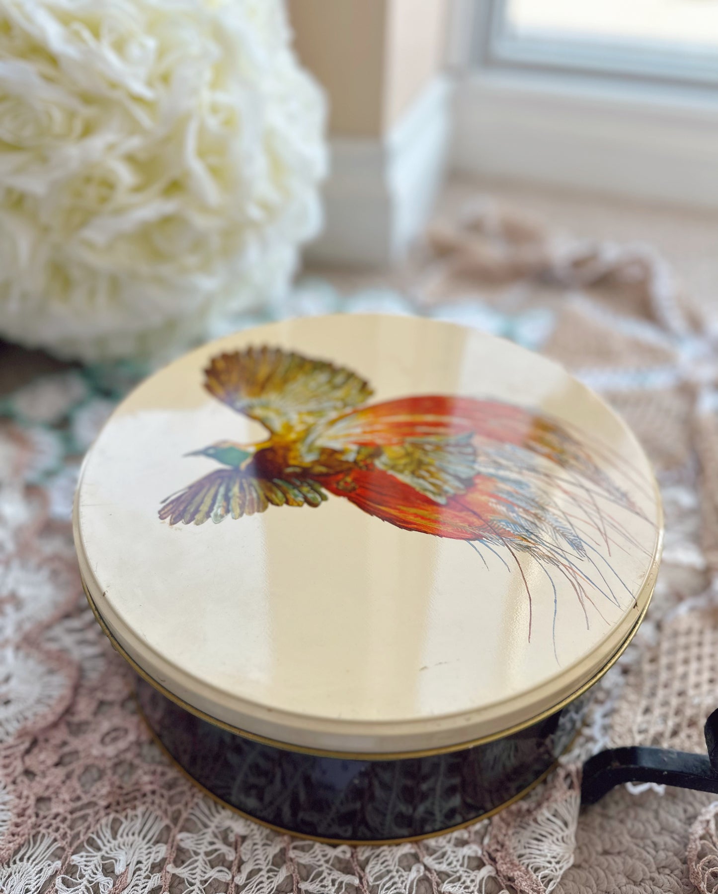 Birds of Paradise Cake Tin