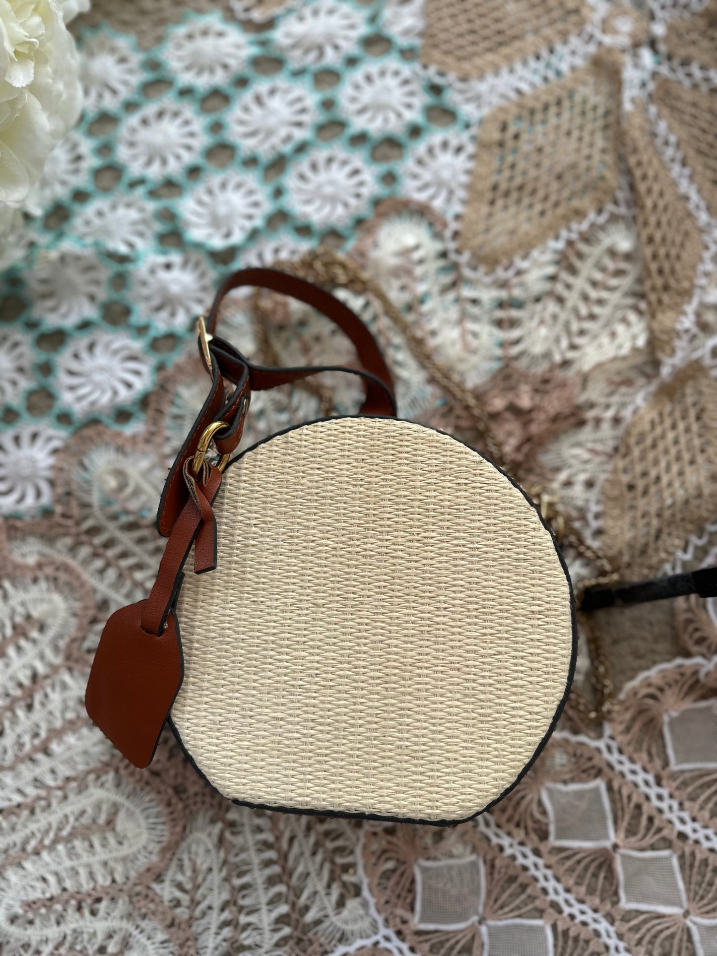 Round woven & faux leather handbag/ crossbody bag