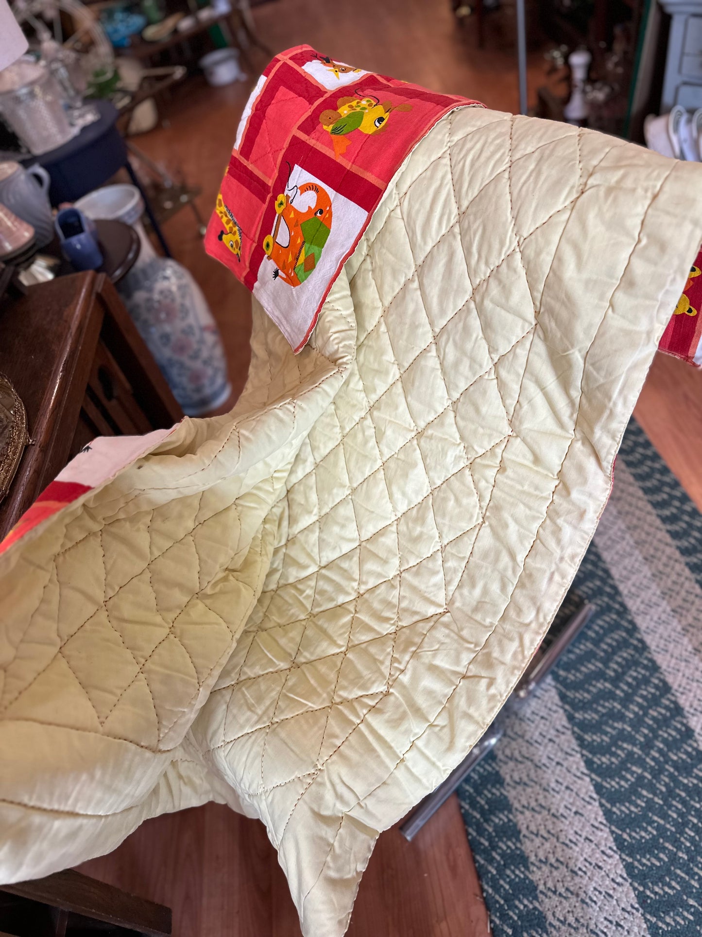 Mid century children’s comforter (42x60 inches)
42x60