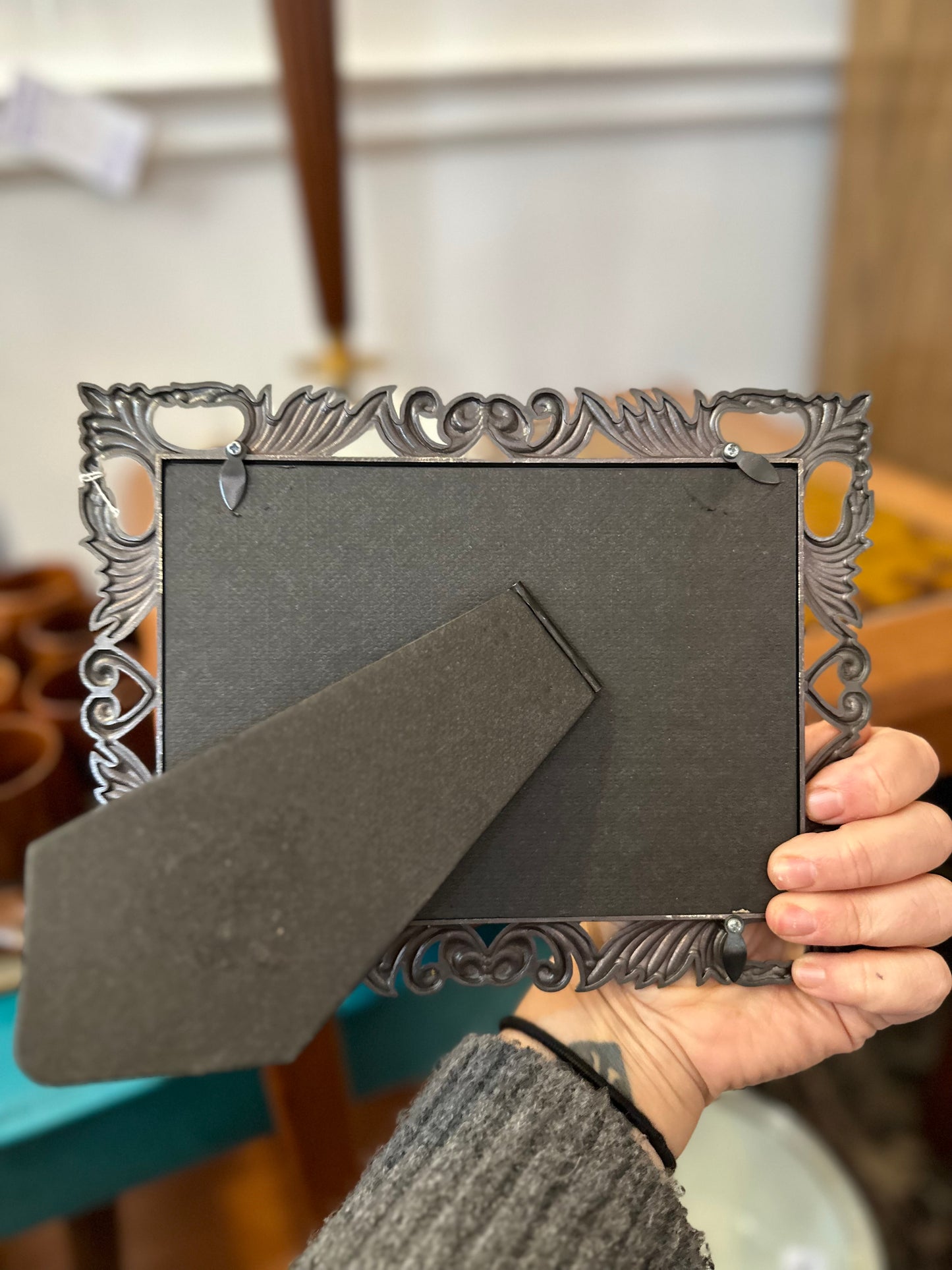 Metal heart picture frame for 2 pictures