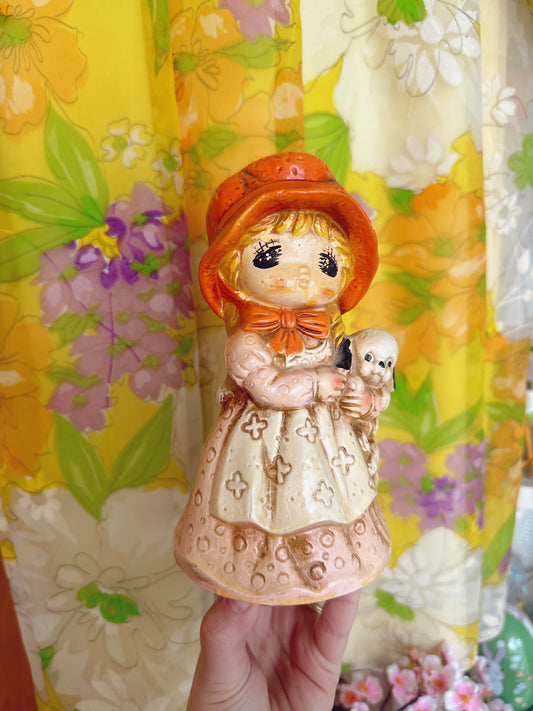 Musical figurine - plays “If I Could Talk to The Animals”