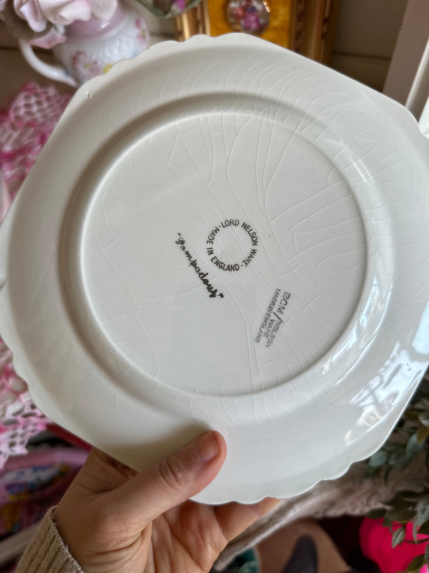 Pompadour by Lord Nelson plate