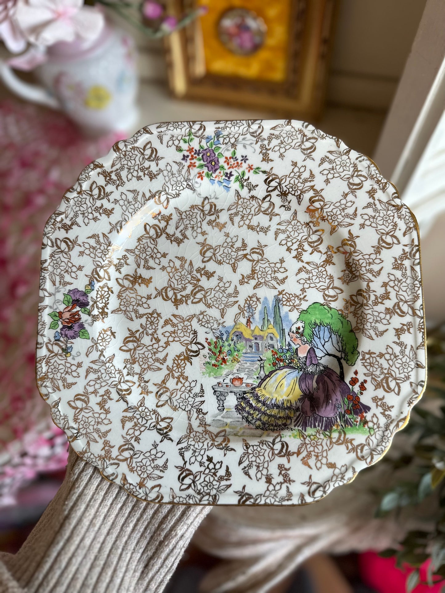 Pompadour by Lord Nelson plate