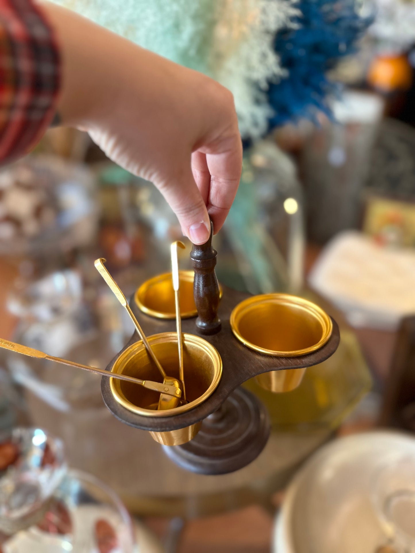 Dip & condiments server