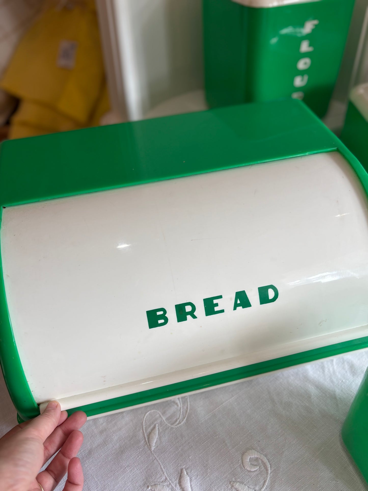 Ronaware Rona Plastic Corp Kitchen Canister & Bread Bin Set