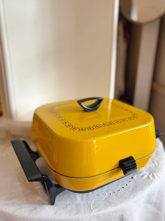 JC Penney 1970s Electric Frying Pan