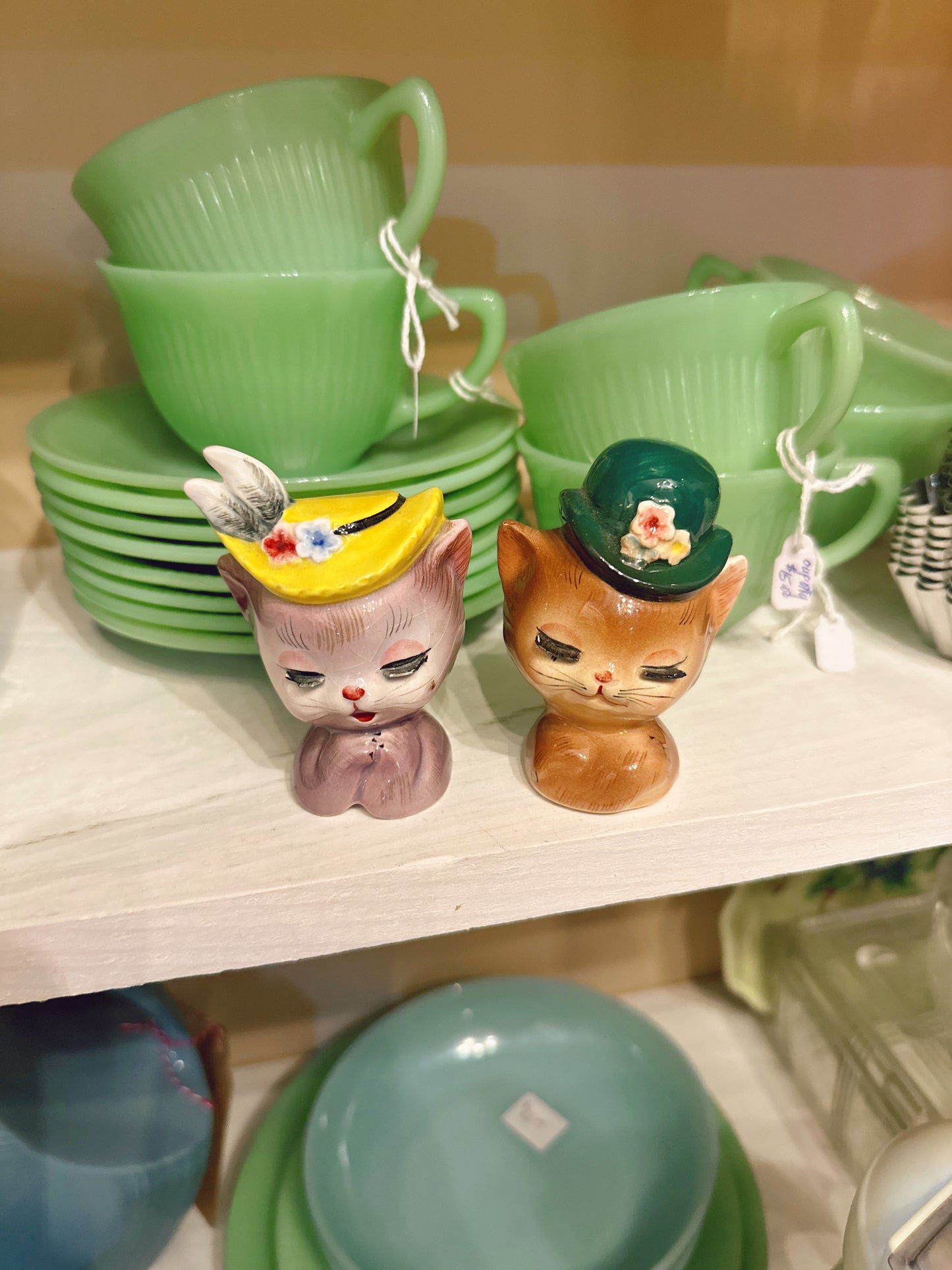 Cats with hats salt & Pepper Shakers set 6537 Japan