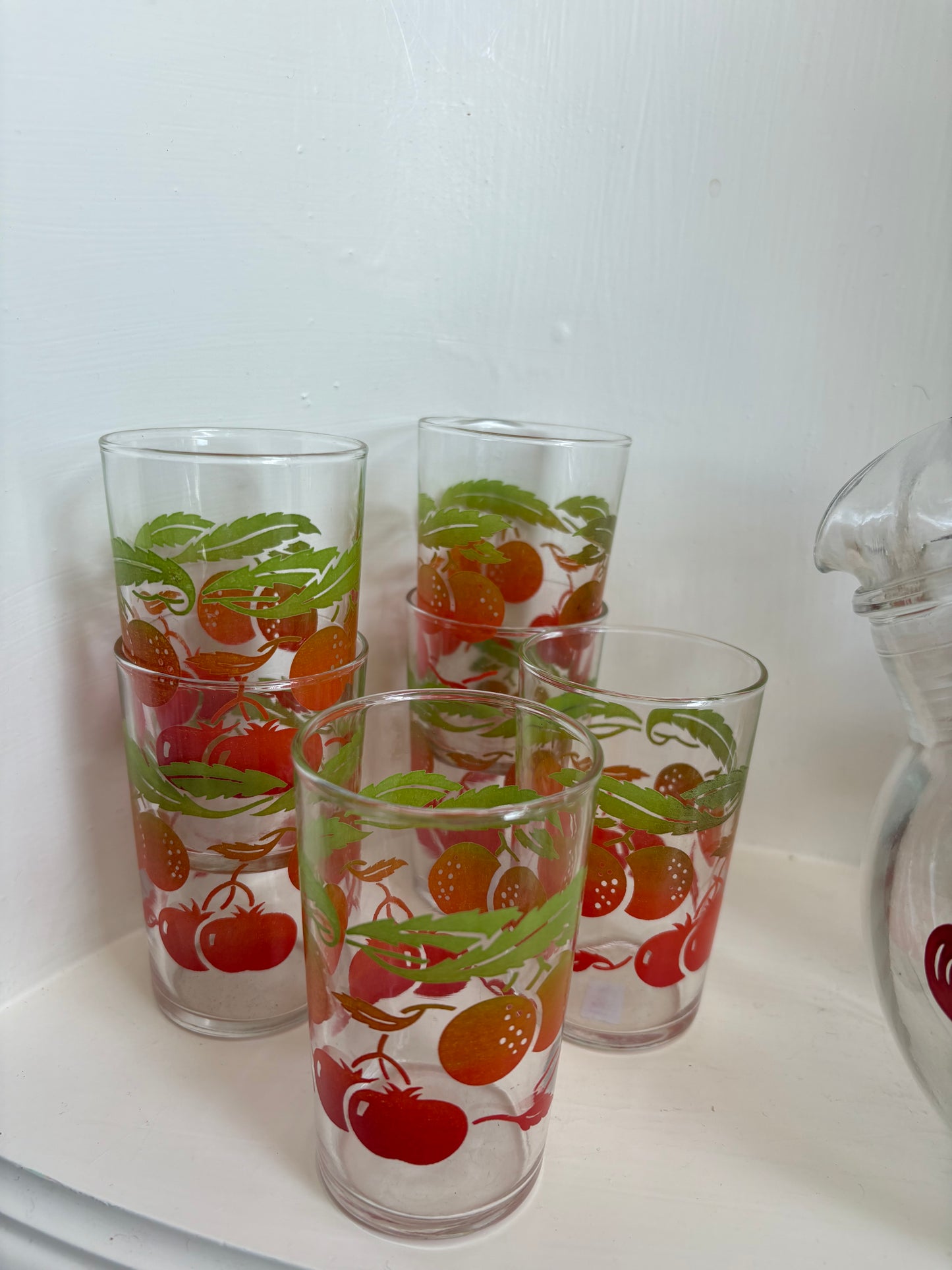 Tipped juice jug & 6 glass set - Tomatoes & Oranges