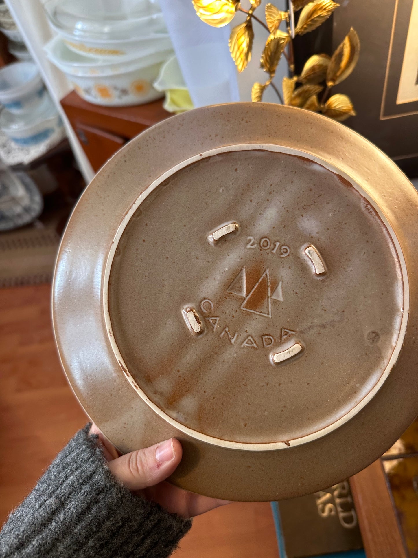 Set of 6 1970s Laurentian Pottery (item #2019) plates