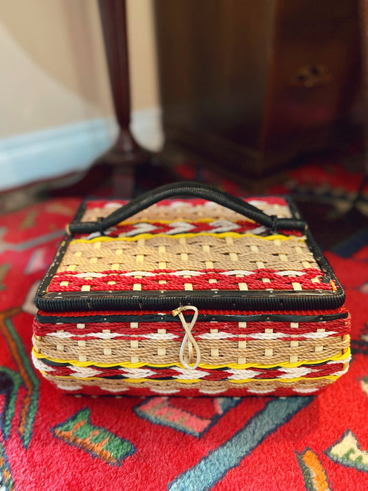 Woven sewing basket