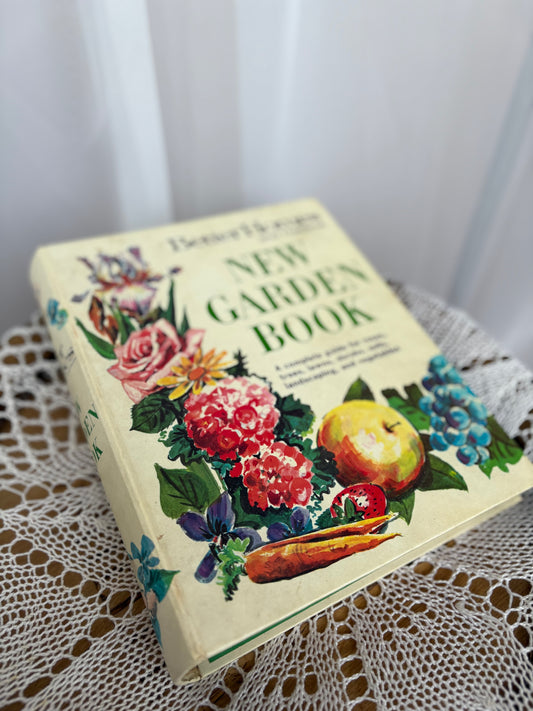 1968 Better Homes & Gardens Tabbed Binder Book