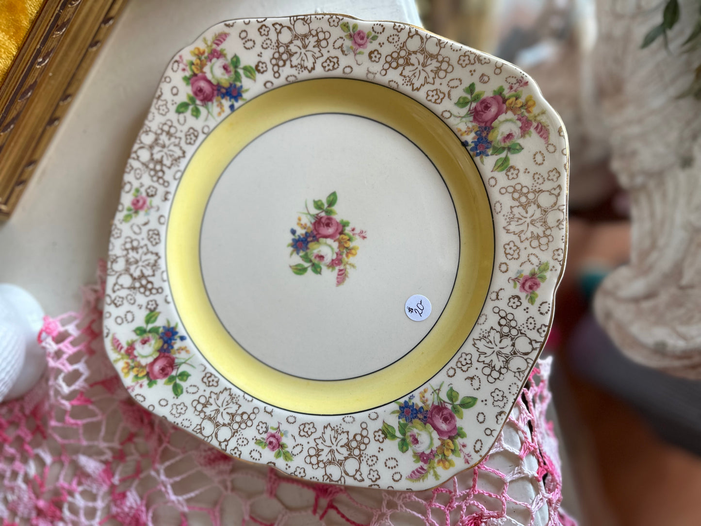 H&K Turnstall floral porcelain plate