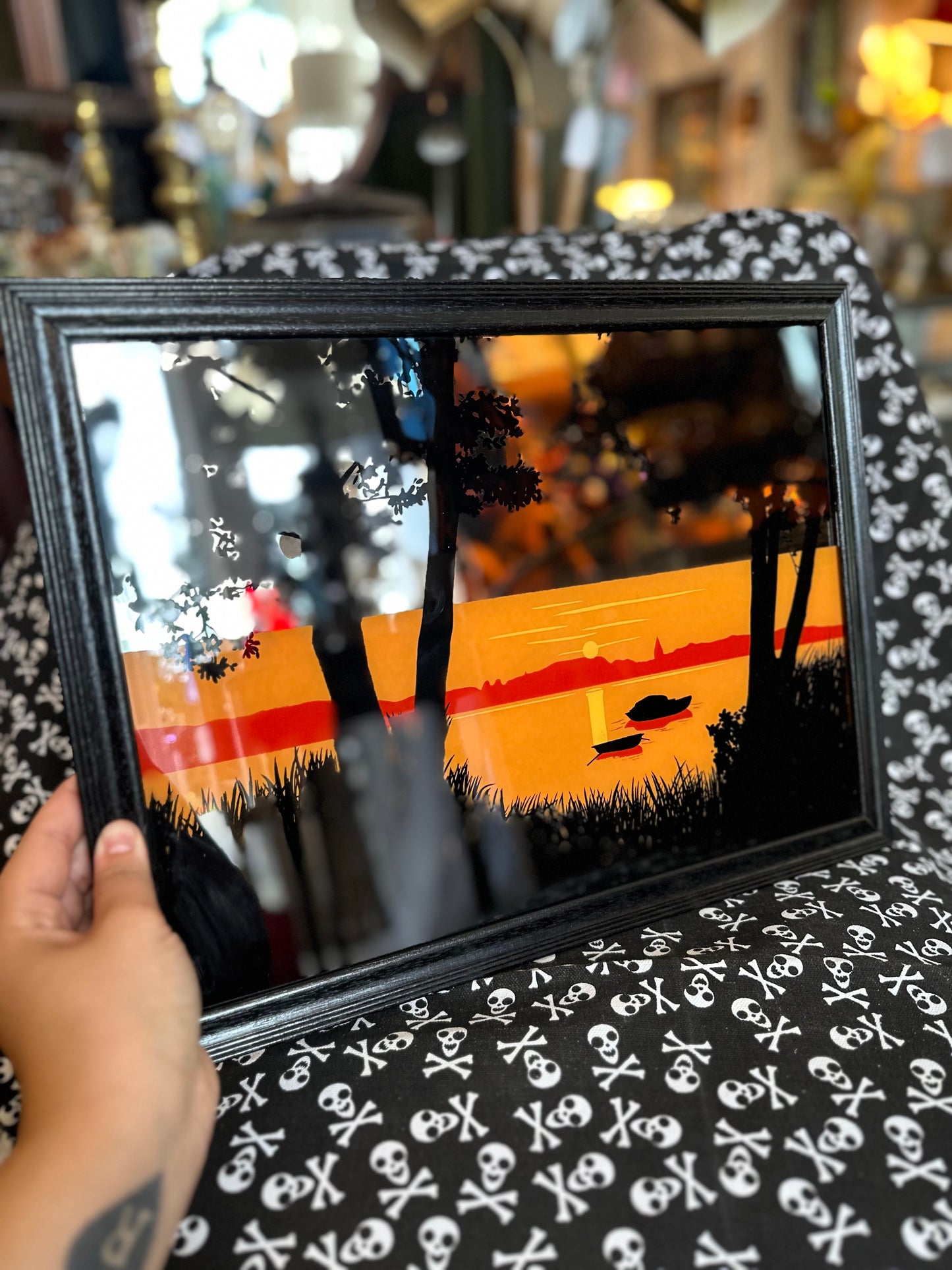 Framed mirror silhouette wall art