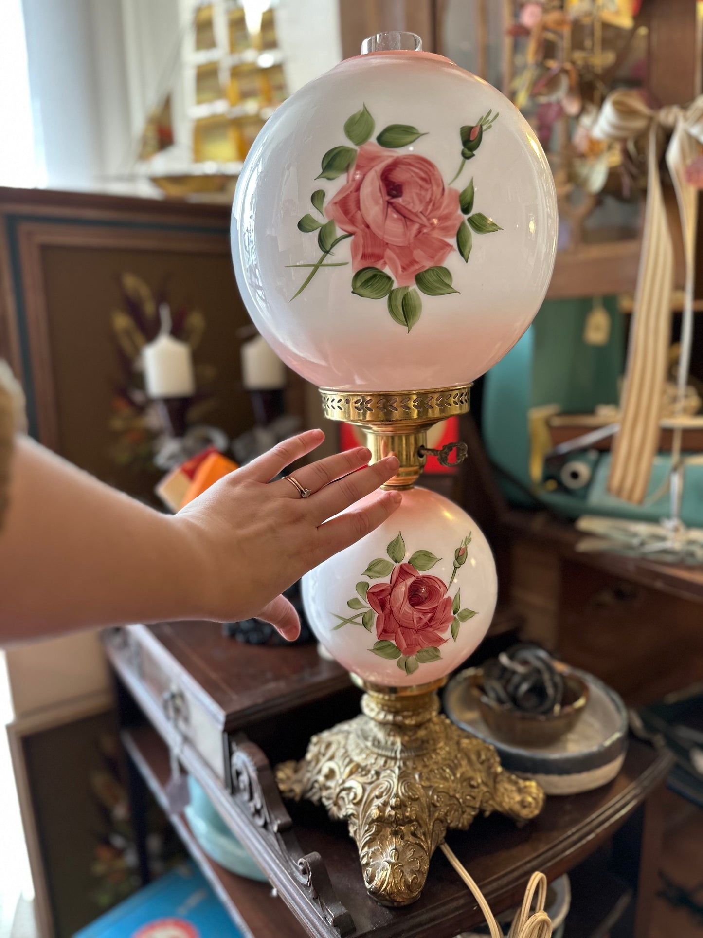 Double Globe Hand-painted lamp brass base