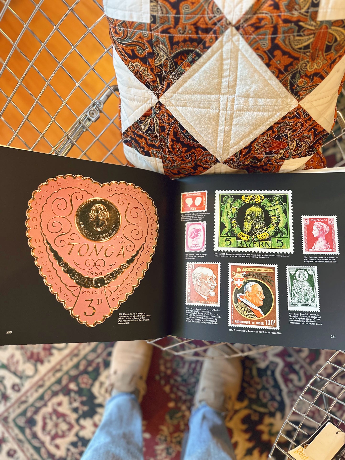 1200 Rare & Beautiful Treasury of Stamps book