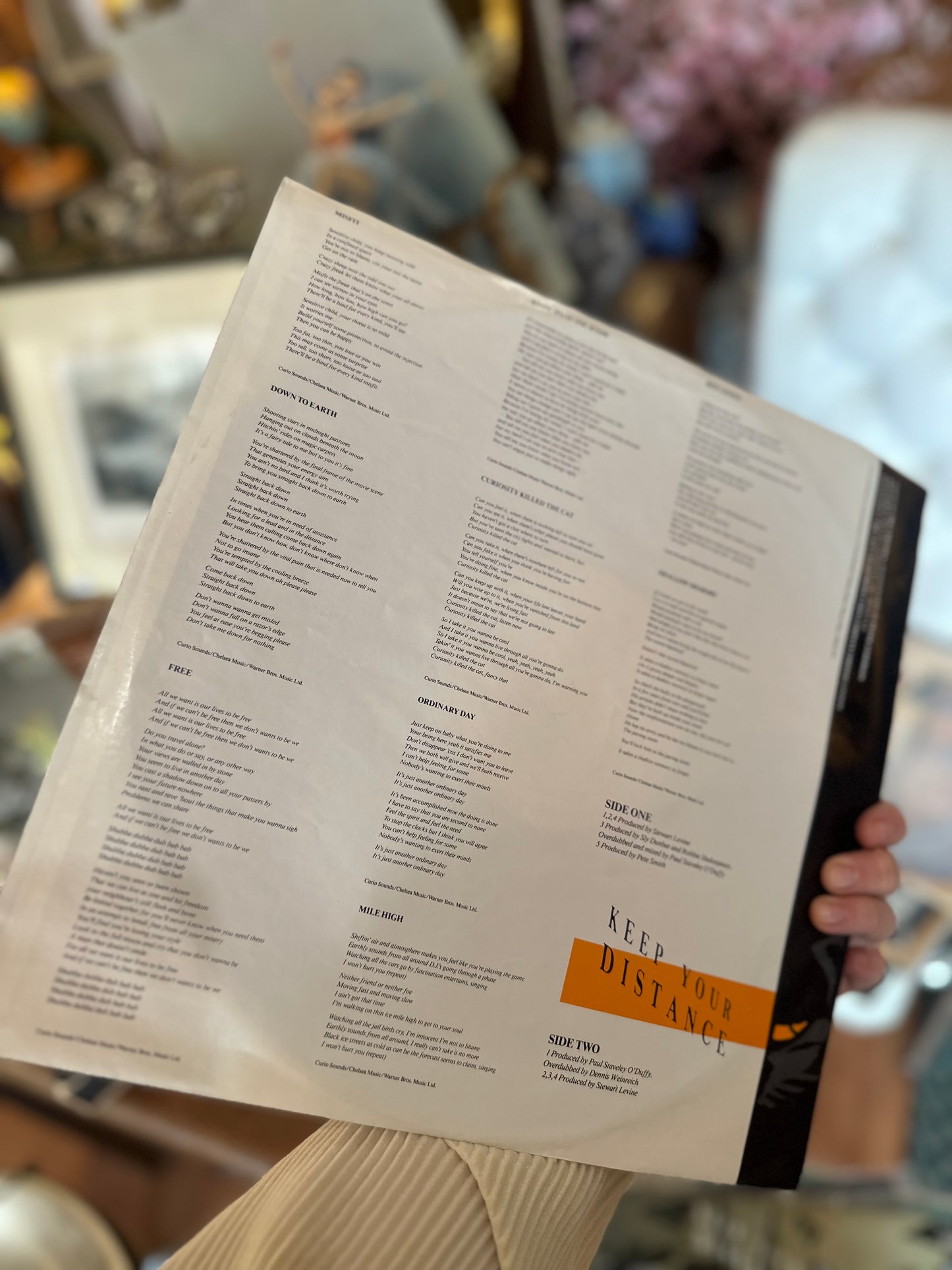 Keep your distance - Curiosity Killed the Cat Vinyl Record