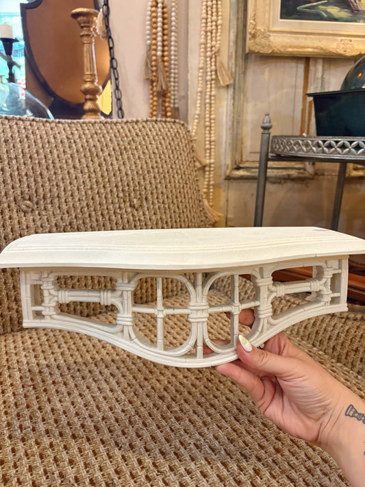 Resin wall hanging shelf