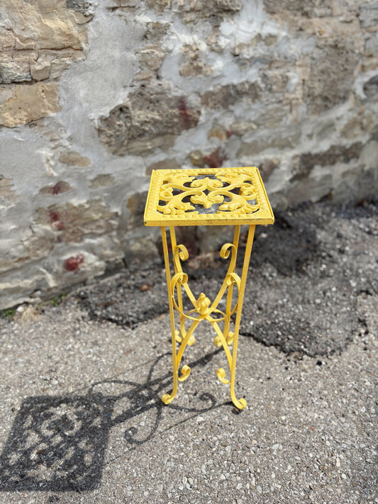 Butter yellow metal plant stand