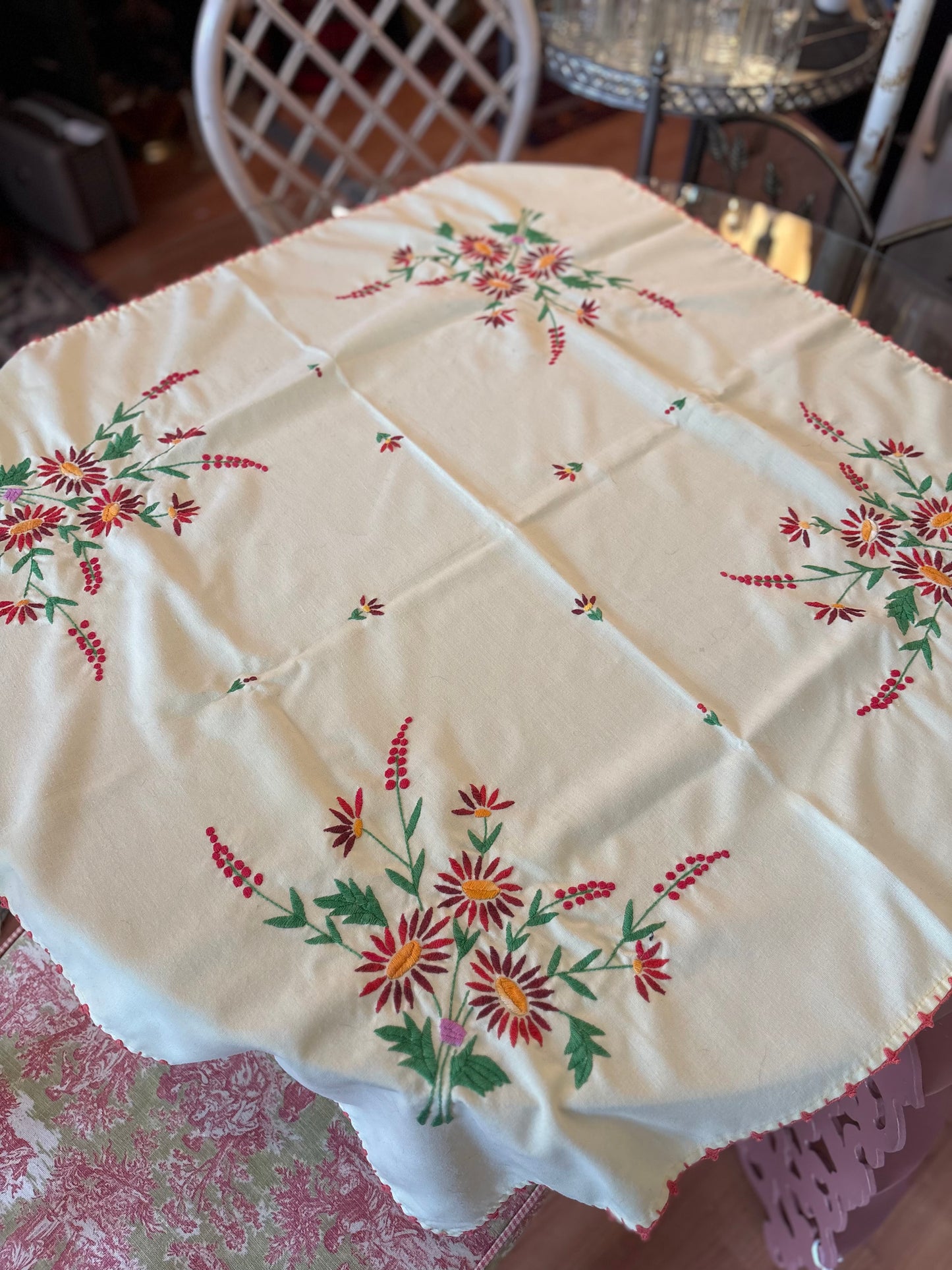 Red Floral Square tablecloth 35x35