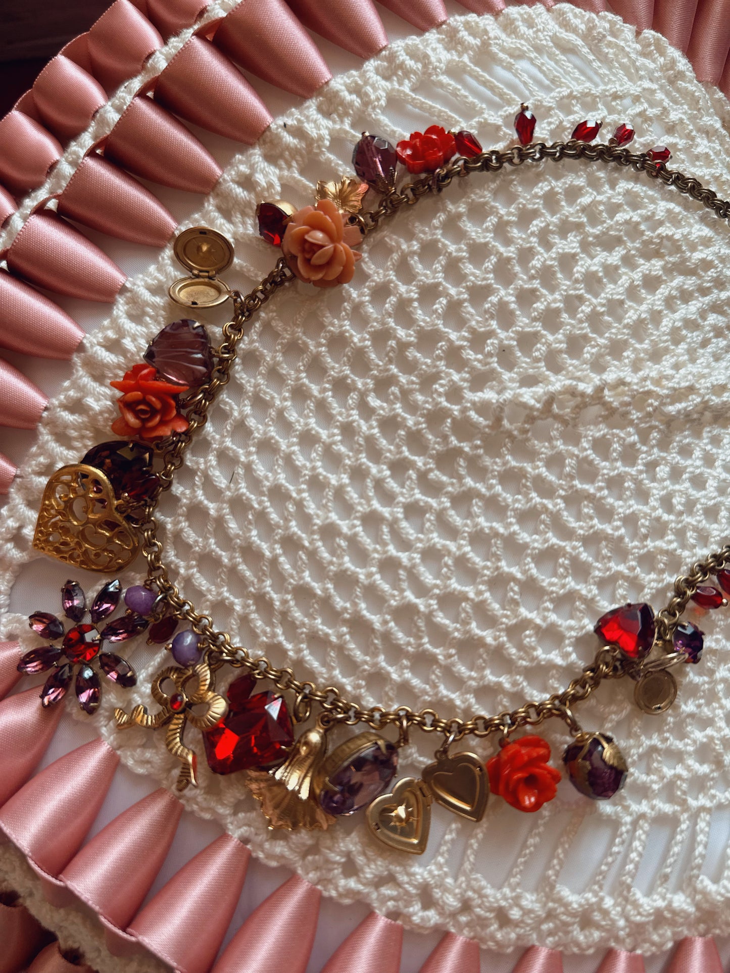 Charm necklace (3 lockets)