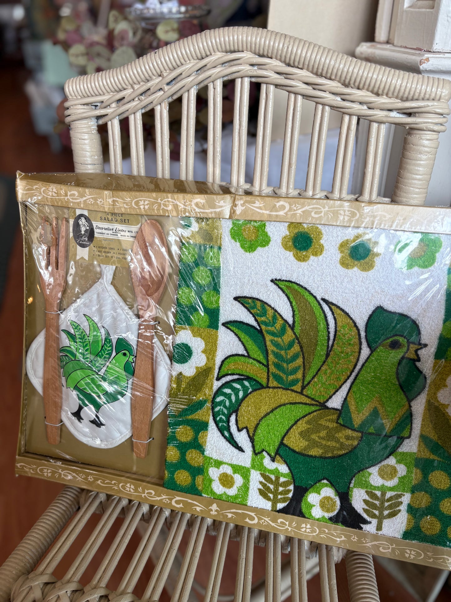 Lady Christina 4 piece salad set - made in Canada (100% cotton)