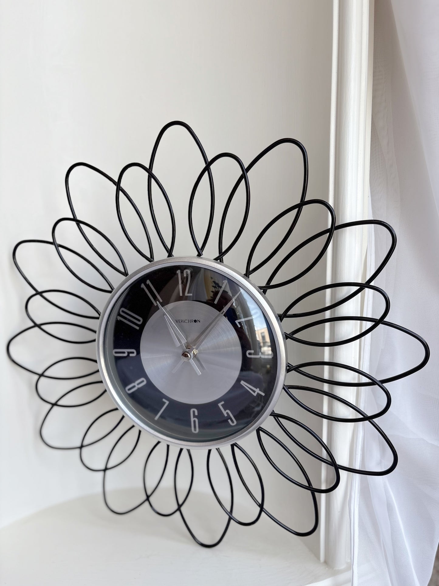 Verichron Starburst Clock - Battery Operated