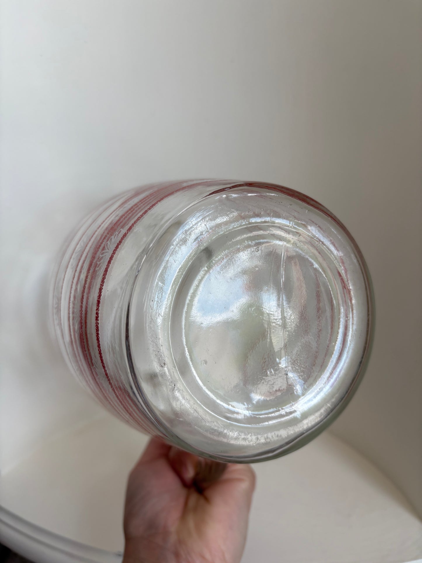 Red stripe juice jug