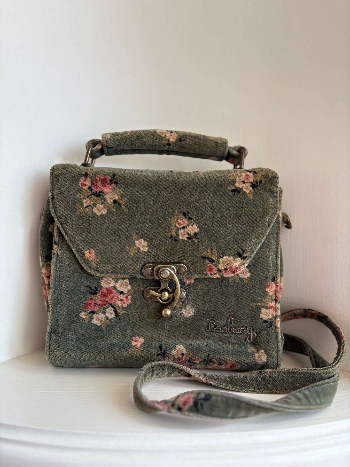 Velvety Coolway Handbag