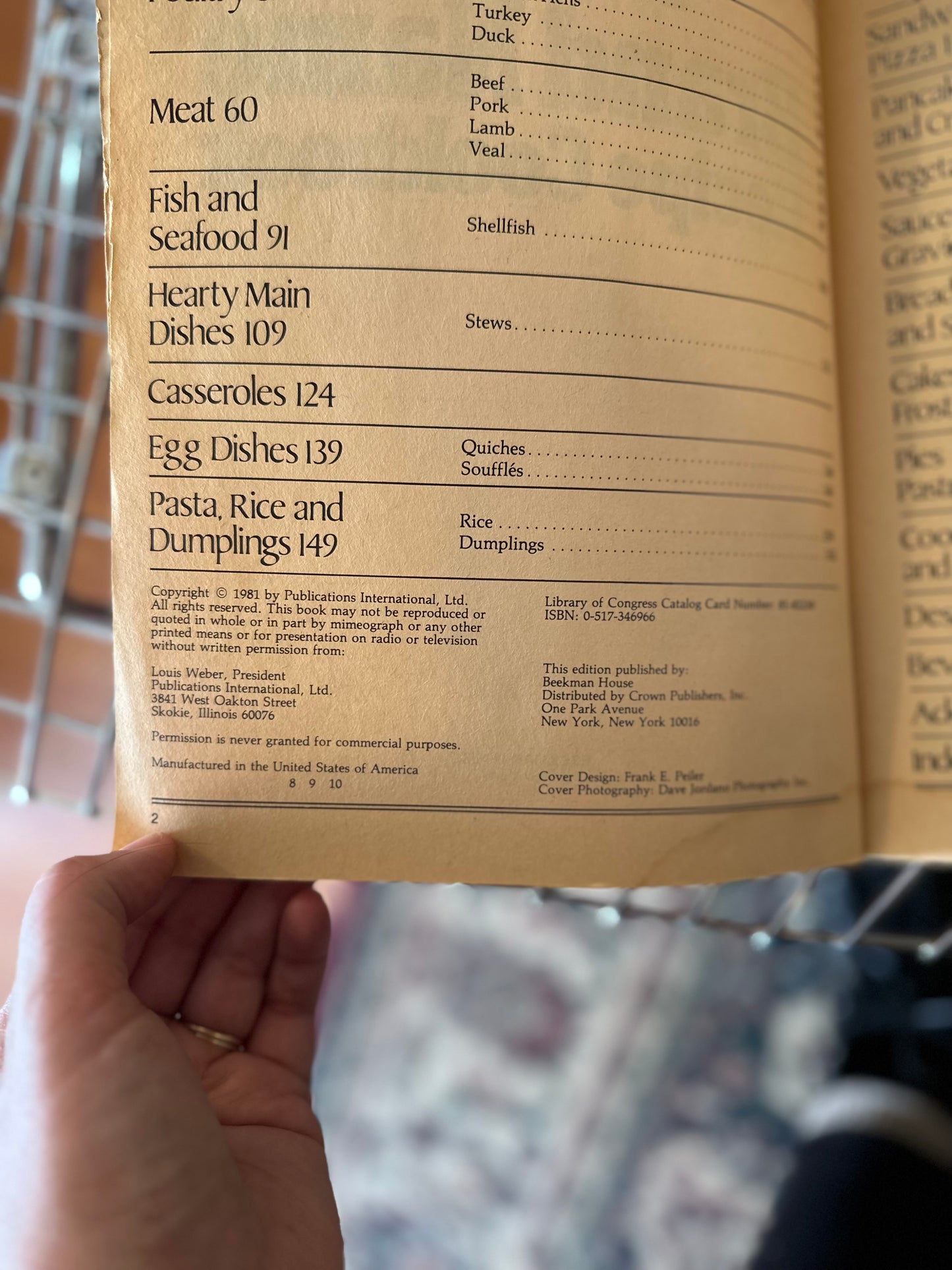1981 Favorite Brand Name Recipe Cookbook - over 2000 Recipes