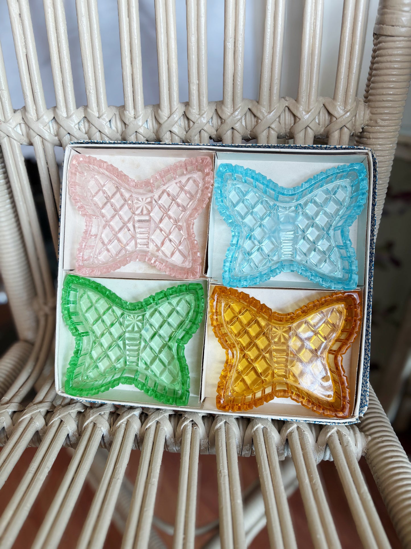 Butterfly ashtray/ trinket dish set