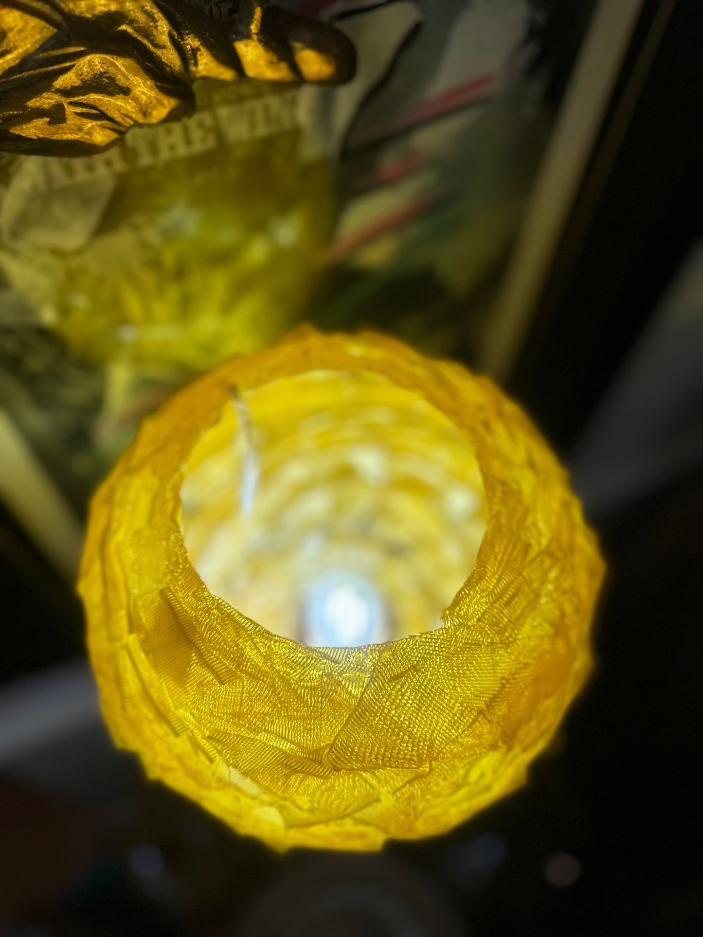1960s Spaghetti lamp bulb in yellow