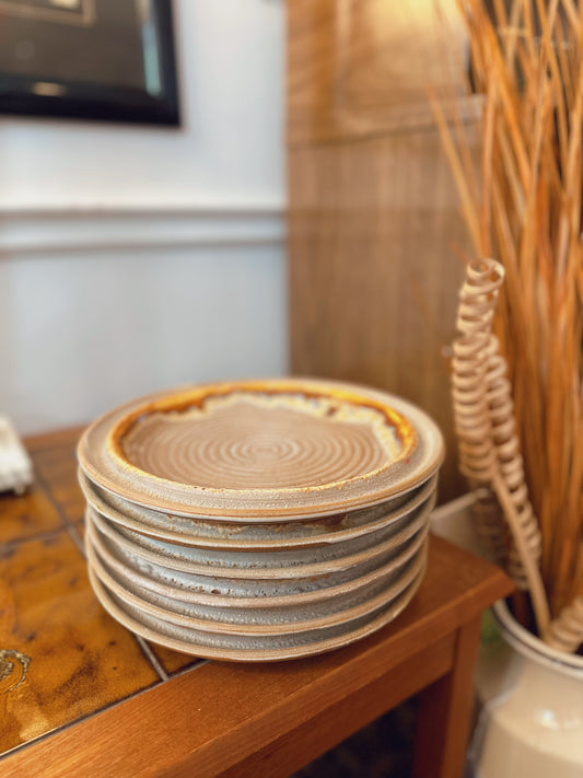 Set of 6 1970s Laurentian Pottery (item #2019) plates