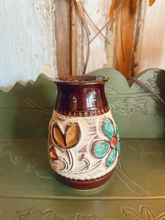 Bay Karamic West German Pottery floral Vase