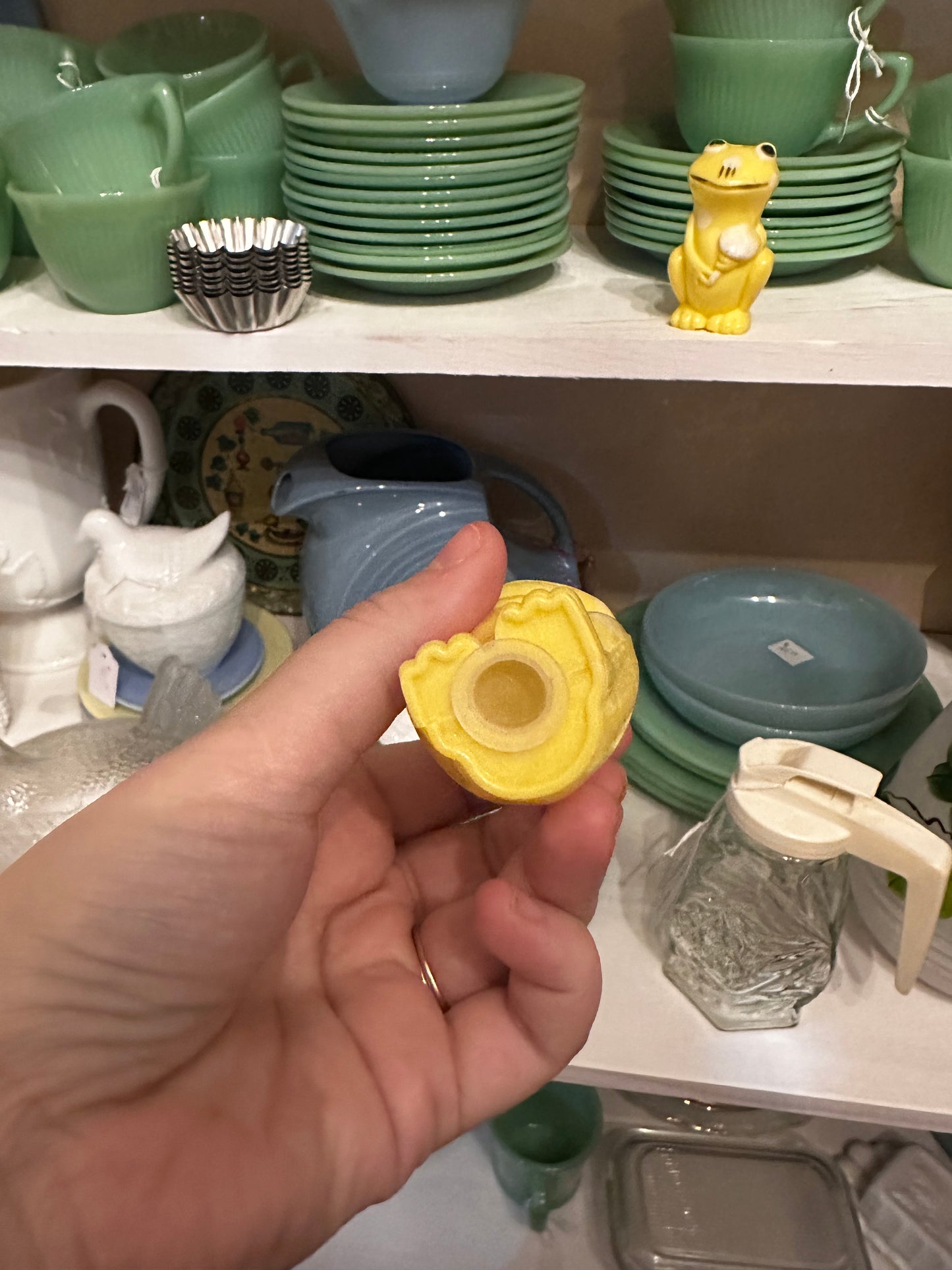Plastic Frog Salt & Pepper shaker set